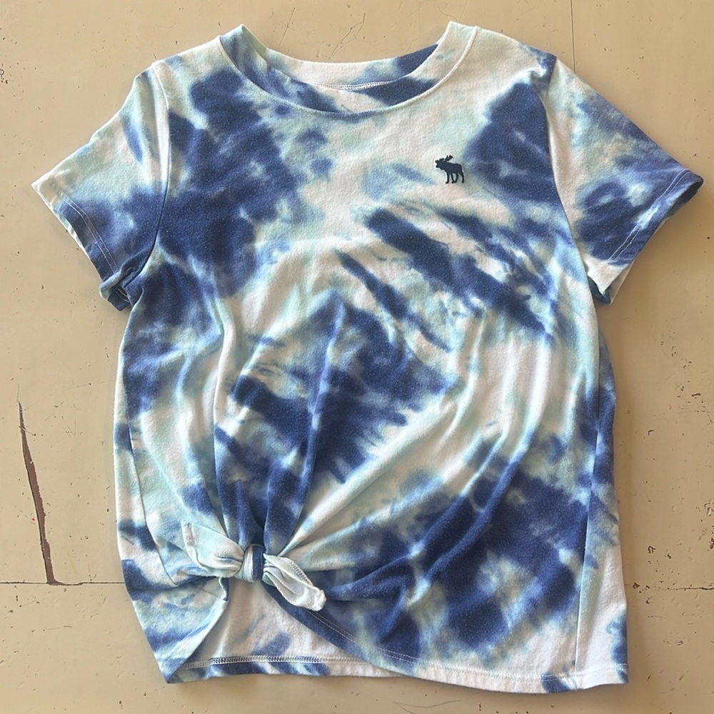 Abercrombie kids blue tie-dye t-shirt size 9/10